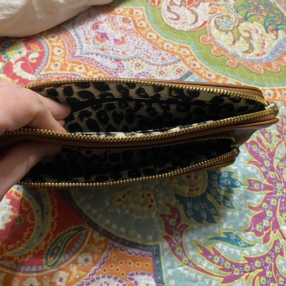 Nine West Carmel wristlet - Picture 2 of 2